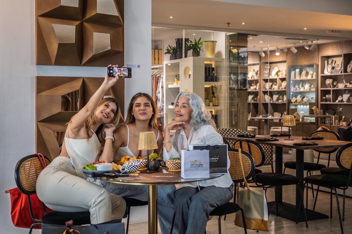 Campaña del Día de las Madres para View Caracas